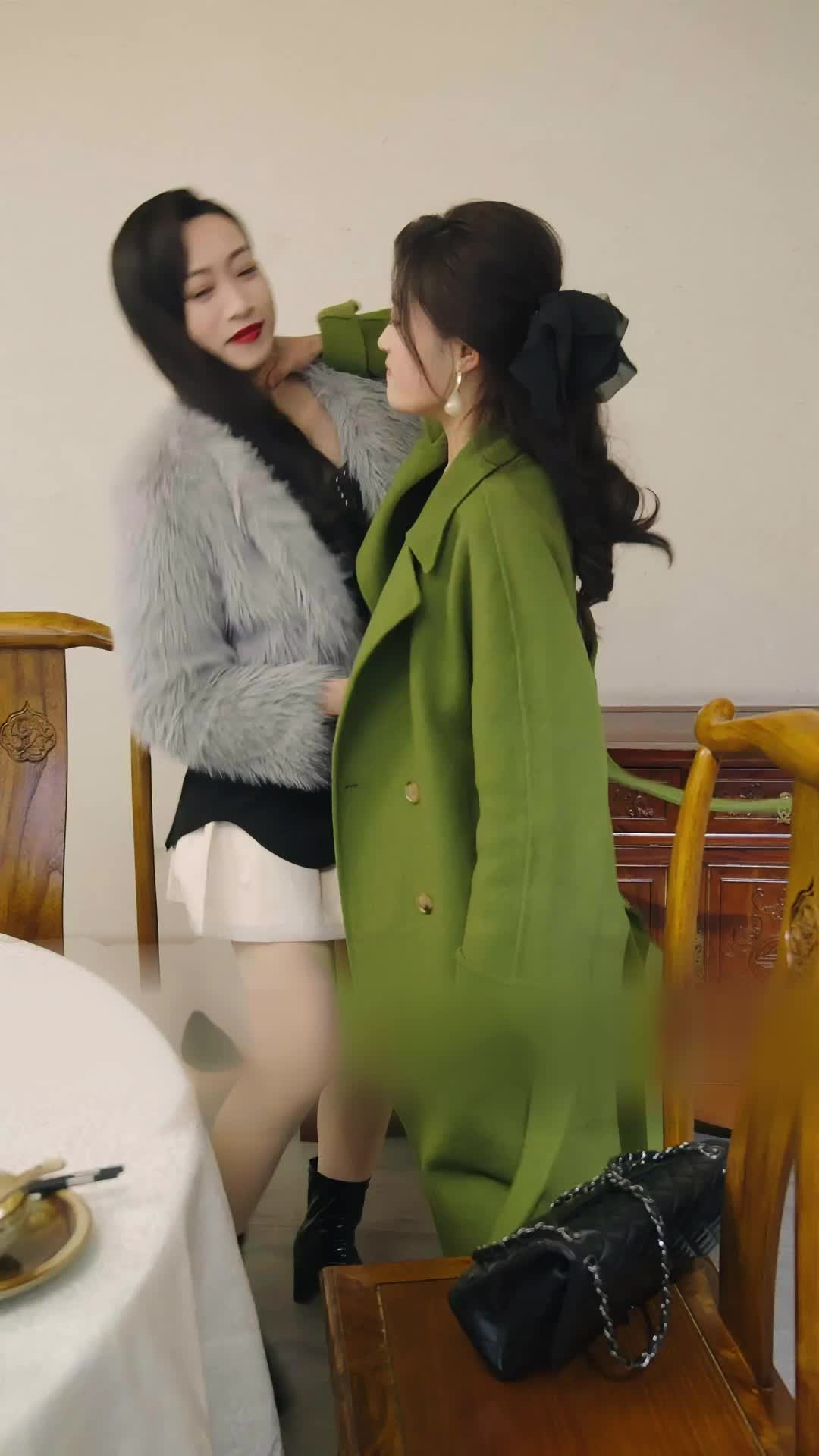 Episode 19 - CEO, Those Twins Look Like You